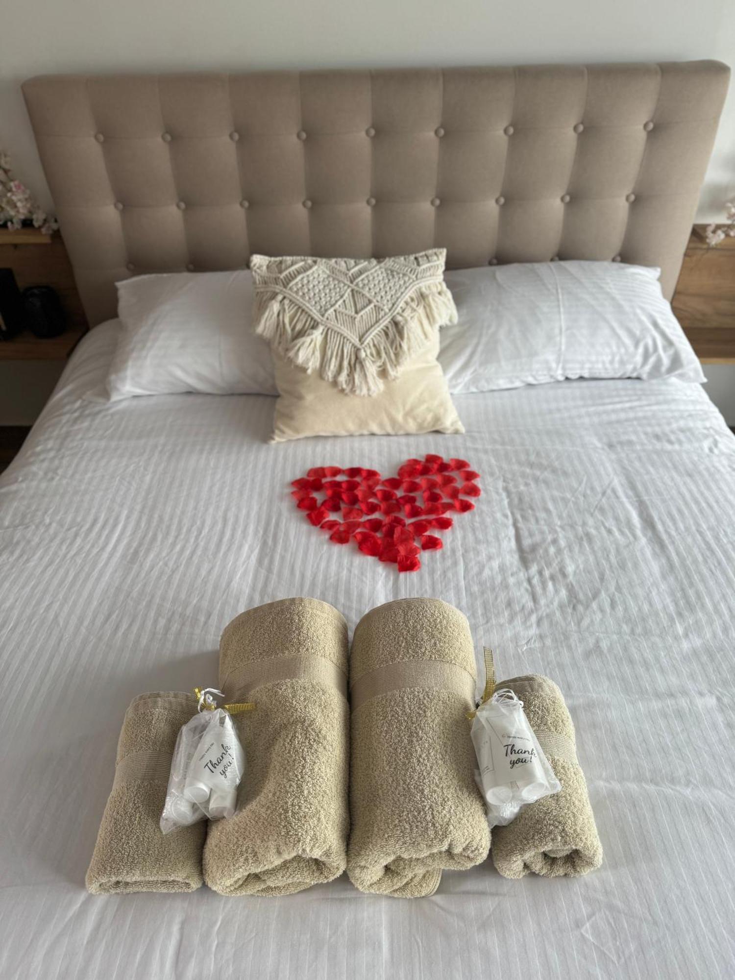 Apartament Bohemian Rhapsody Pafos Zewnętrze zdjęcie