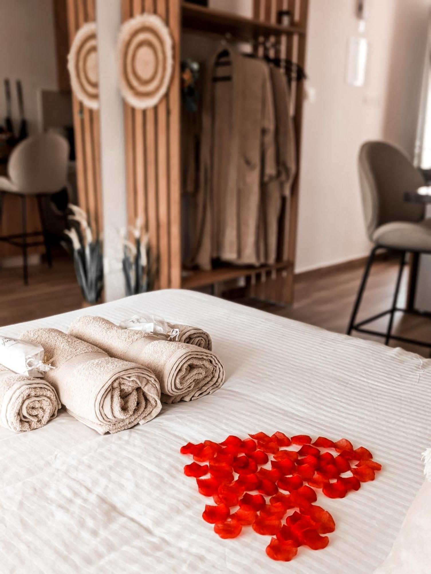 Apartament Bohemian Rhapsody Pafos Zewnętrze zdjęcie