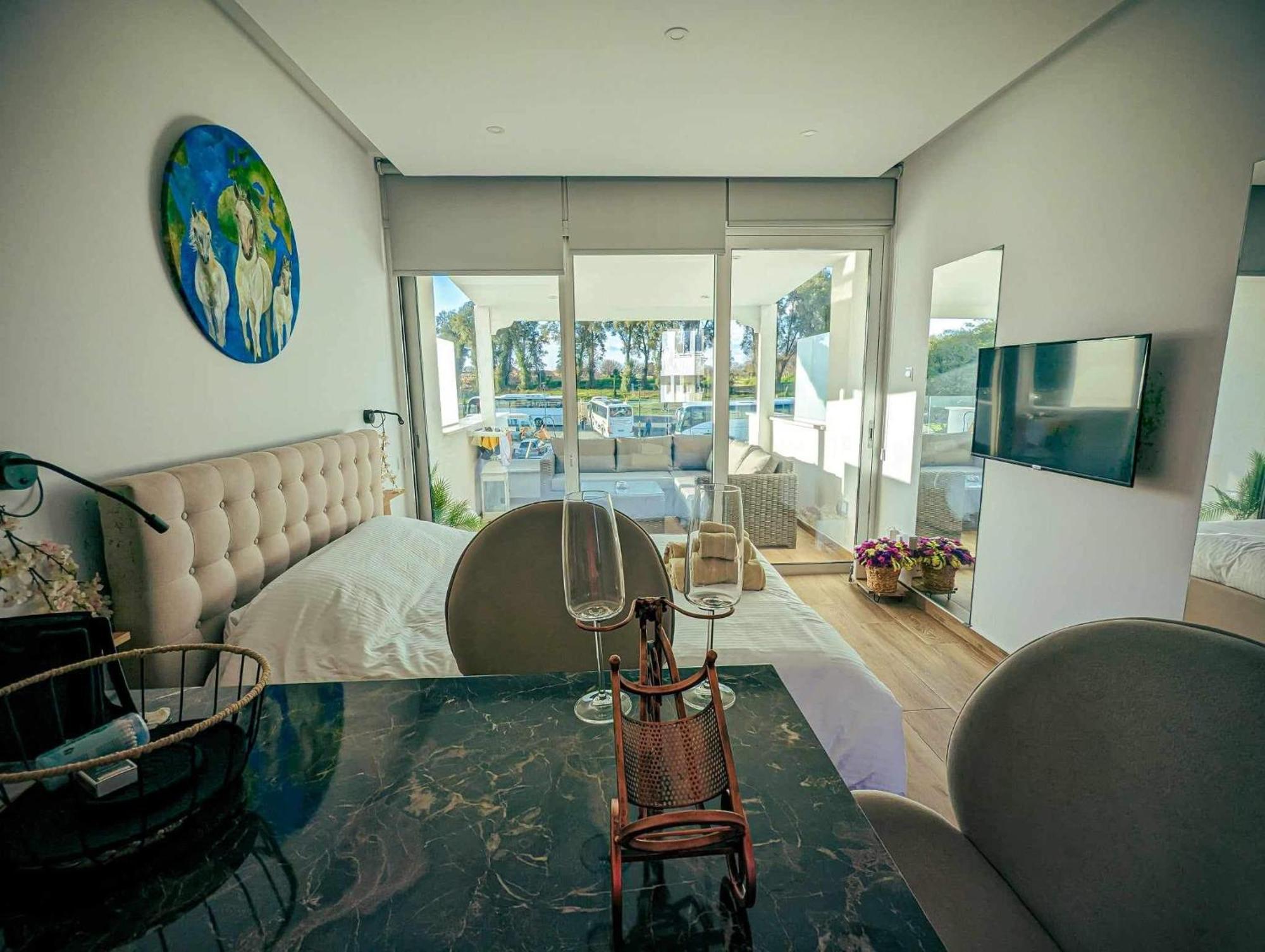 Apartament Bohemian Rhapsody Pafos Zewnętrze zdjęcie