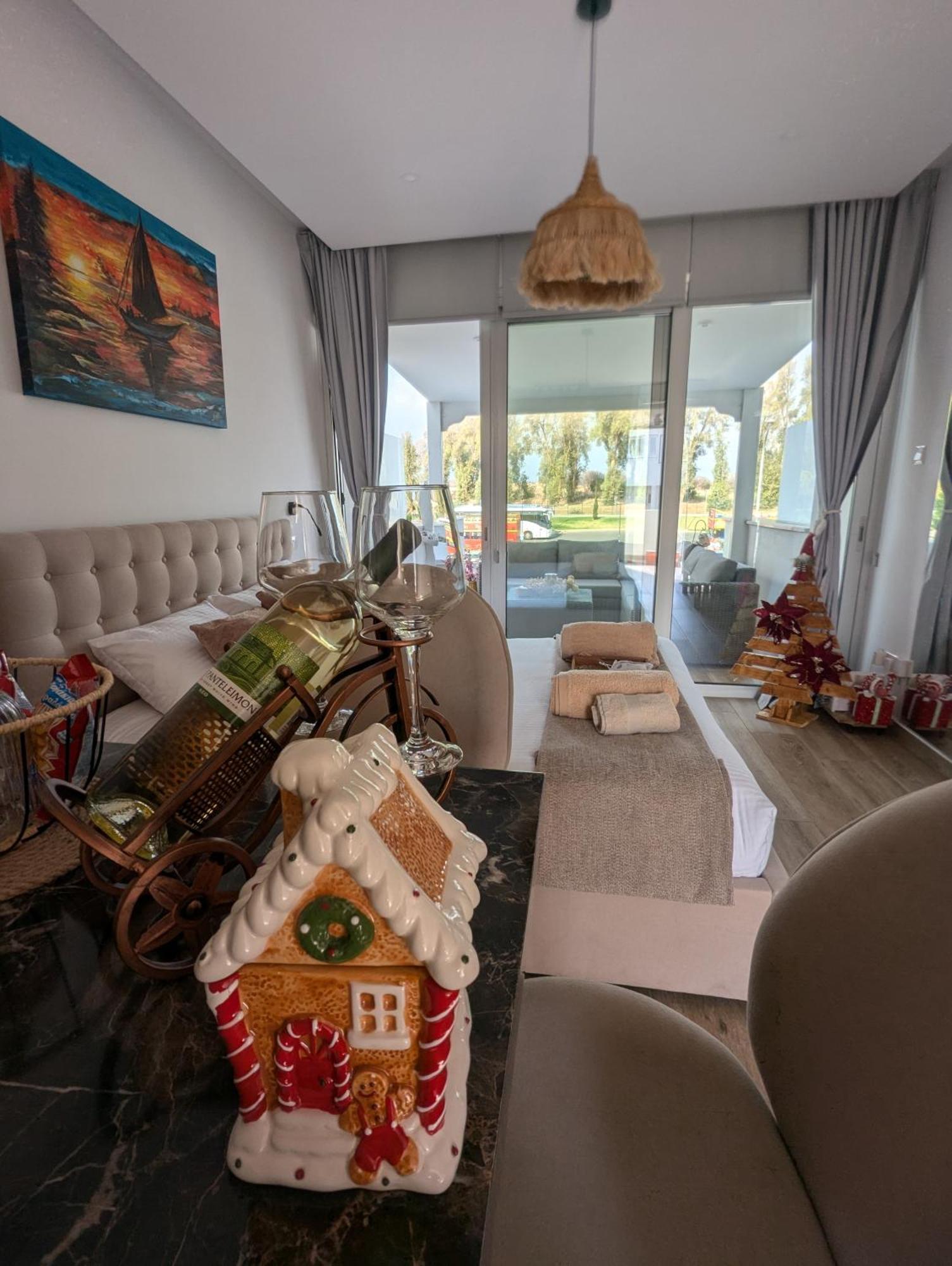 Apartament Bohemian Rhapsody Pafos Zewnętrze zdjęcie